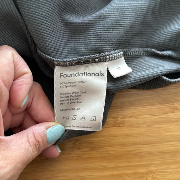 Foundationals Easy-Does-It Tank - Picture 3 of 3